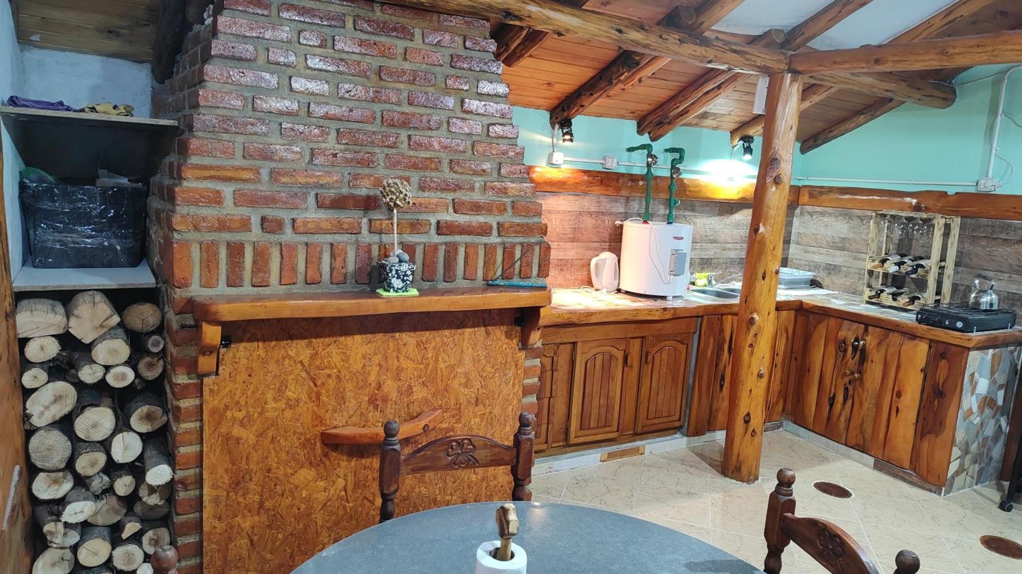 La Momia Bed & Breakfast Cholila Екстериор снимка